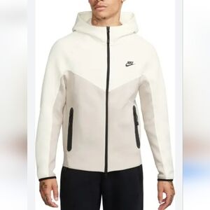 Nike Tech Men's Jacket